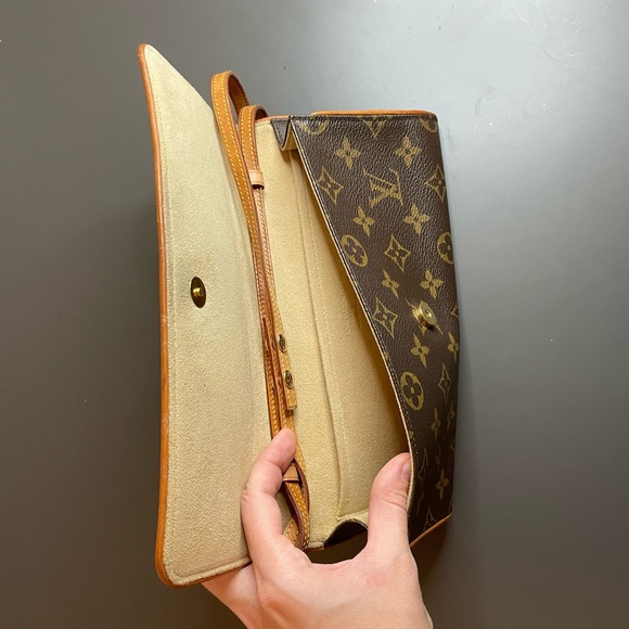 COPY - Louis Vuitton crossbody bag - Picture 3 of 3
